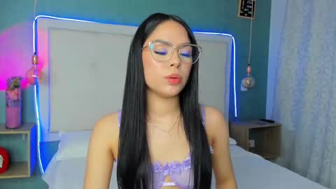 Snapshot of abbydixon1 chatting on 25, 2, 2025 Abby Dixon online show from 25, 2, 2025