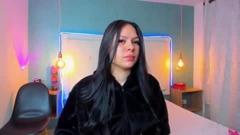 Abby Dixon  online show from 5, 2, 2026