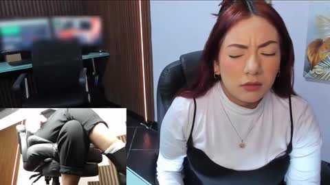 Abby Stones online show from 4, 3, 2025