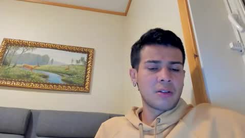 Independence model AbelAsburgo online show from 11, 9, 2025