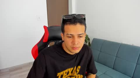 Independence model AbelAsburgo online show from 14, 3, 2026