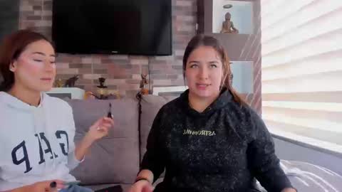 Abella online show from 22, 9, 2025