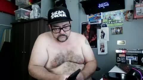 Snapshot of abennett76 chatting on 26, 6, 2026 AJ online show from 26, 6, 2026