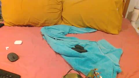 Snapshot of abhi_cam chatting on 23, 1, 2025 Naked Gentleman online show from 23, 1, 2025