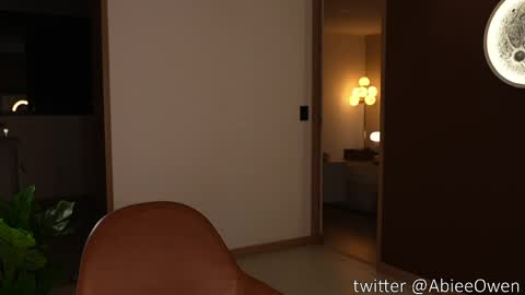 abie_owen online show from 15, 5, 2026