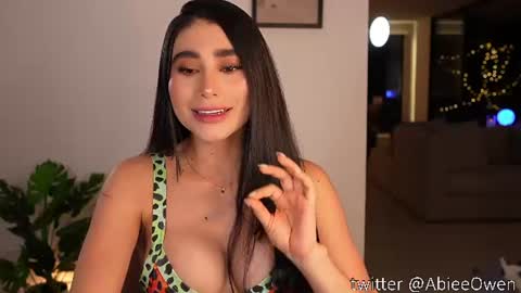 Snapshot of abie_owen chatting on 1, 7, 2026 abie_owen online show from 1, 7, 2026