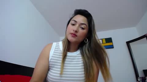 ximena online show from 22, 12, 2024
