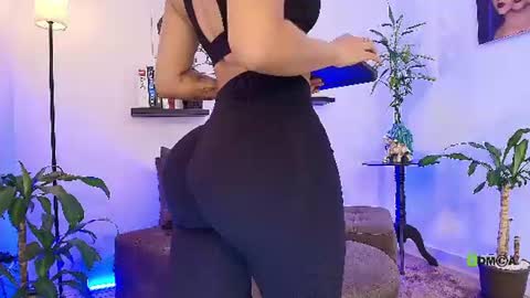 Snapshot of abigail_cruz_ chatting on 12, 6, 2026 Abigail online show from 12, 6, 2026