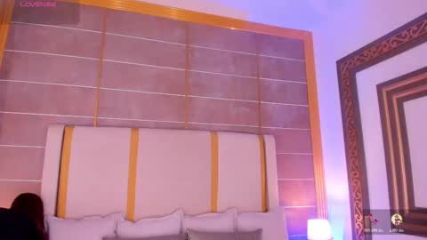    online show from 20, 10, 2025