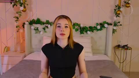abigailforl online show from 13, 4, 2026