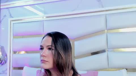 Abiggail  online show from 11, 7, 2026
