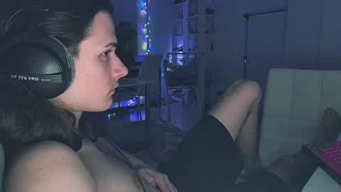 hi  cum in pvt noi extra tip online show from 8, 4, 2026