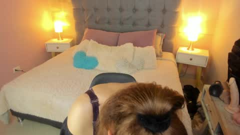 Snapshot of abril_777 chatting on 28, 3, 2026 Abril 777 online show from 28, 3, 2026