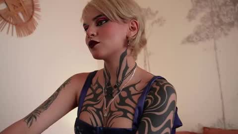 April  online show from 12, 10, 2025