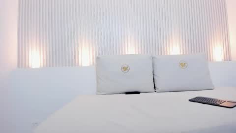 Snapshot of abril_grey chatting on 19, 11, 2025 abril online show from 19, 11, 2025