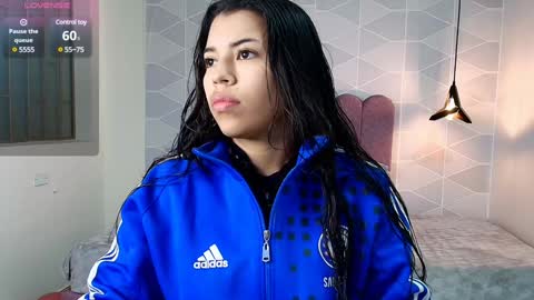 Snapshot of abril_matthews chatting on 3, 1, 2025 ABRIL MATTHEWS online show from 3, 1, 2025