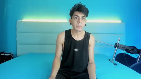 Abril and Julian online show from 23, 2, 2026