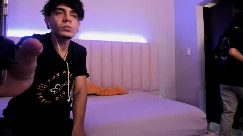 Snapshot of abrilandjulian chatting on 7, 5, 2026 Abril and Julian online show from 7, 5, 2026