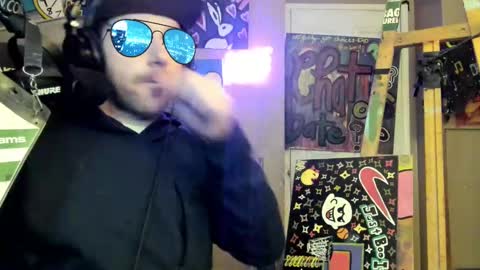 Snapshot of aceshadowz chatting on 3, 10, 2025 Mike online show from 3, 10, 2025