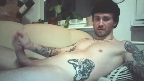 Snapshot of achix2704 chatting on 13, 1, 2026 achix2704 online show from 13, 1, 2026