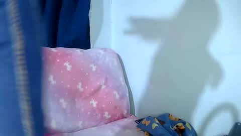 Ada naugthy28 online show from 3, 11, 2025