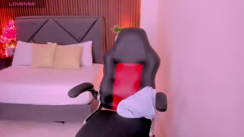 ada oconnor x   ..flaca..bella online show from 4, 3, 2025