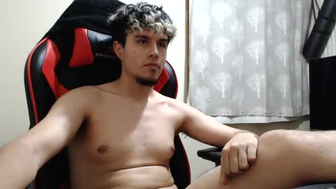 Snapshot of adalgont chatting on 6, 2, 2025 Adalgont online show from 6, 2, 2025