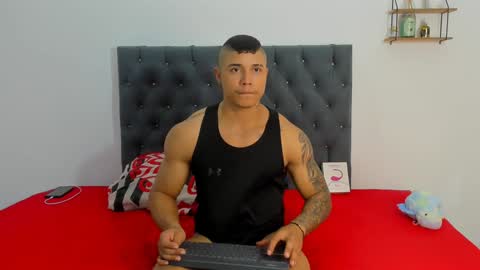 adam boss online show from 28, 1, 2025