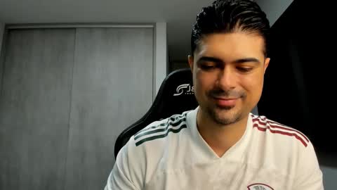 adam clarke online show from 6, 3, 2026