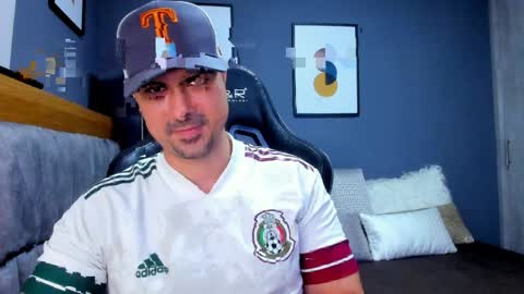 adam clarke online show from 9, 4, 2026