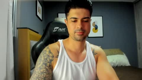 adam clarke online show from 17, 4, 2026