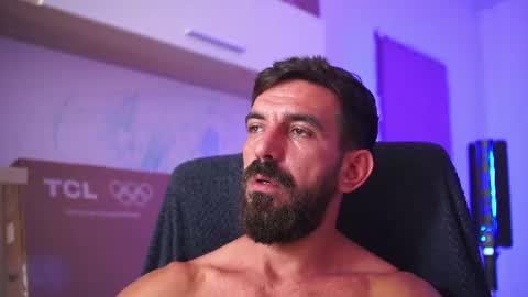 adam_fucks online show from 2, 7, 2026