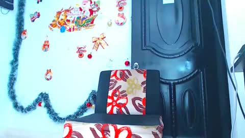 adam hot11 online show from 21, 12, 2024