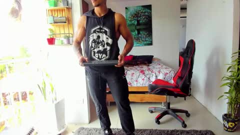 Adam Valencia online show from 27, 10, 2025