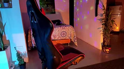 Adam Valencia online show from 10, 1, 2026