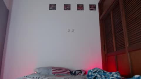 instagram  adam x256 online show from 18, 12, 2024