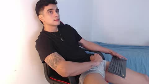 Hello guys excuse my absence I will be absent for several days for health reasons I hope you understand thank you very much. online show from 25, 9, 2025