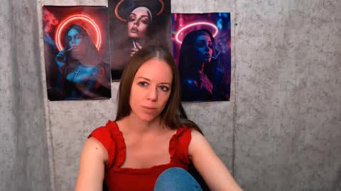 adamais_ online show from 9, 9, 2025