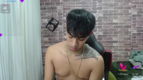 Snapshot of adamcoox chatting on 7, 2, 2025 Adam online show from 7, 2, 2025