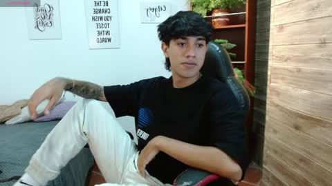 Adam online show from 10, 4, 2026