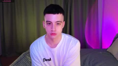 Hi Im Adam Glad to see u here 3 And its my first day online show from 9, 12, 2024