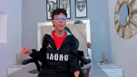 Adams Bobby online show from 27, 11, 2025