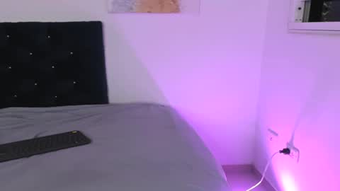 ADAMS Y NIKI online show from 17, 12, 2024