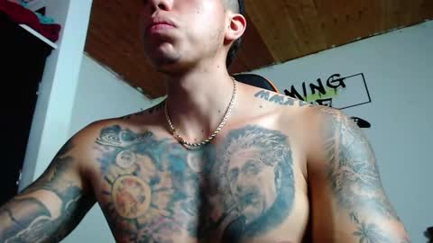 Snapshot of adan_hudson chatting on 10, 1, 2025 Anderson online show from 10, 1, 2025