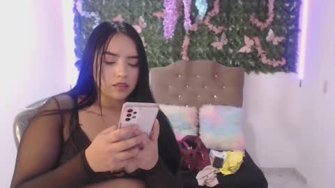 Snapshot of adara_cute_69 chatting on 9, 2, 2026 Adara online show from 9, 2, 2026