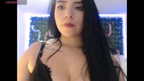 Adara online show from 18, 4, 2026