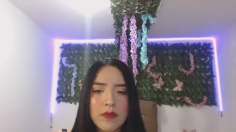 Snapshot of adara_cute_69 chatting on 18, 7, 2026 Adara online show from 18, 7, 2026