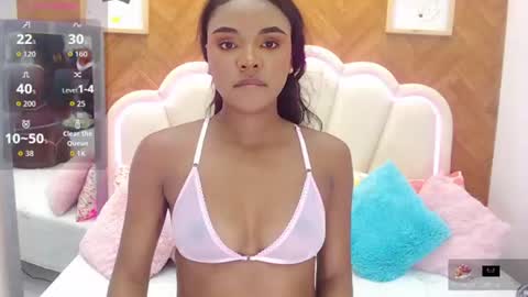 adarose_ online show from 10, 6, 2026