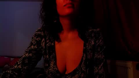 amy        online show from 10, 12, 2024