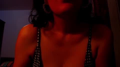 amy        online show from 23, 9, 2025